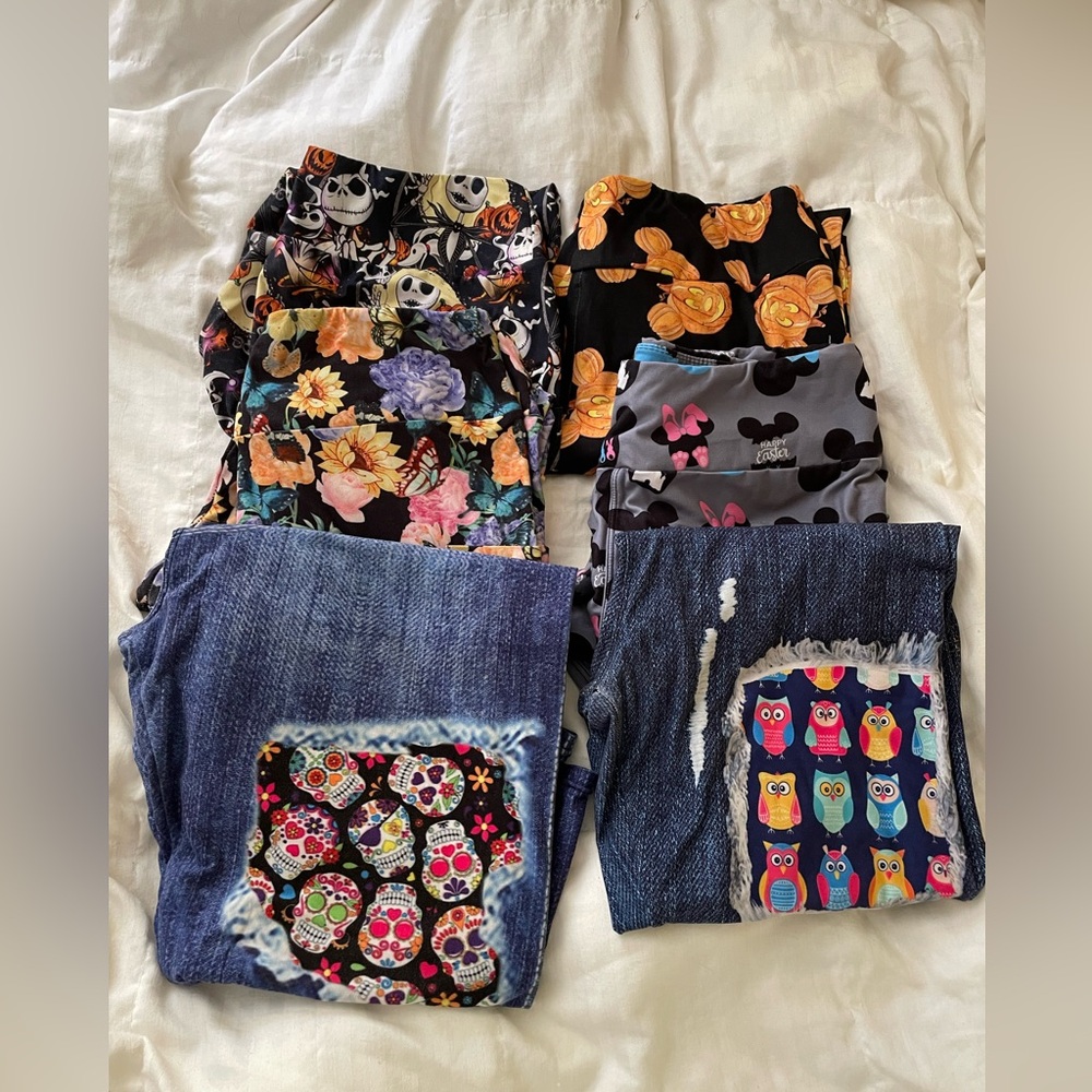 6 pair tl clothing leggings/capris.  Gently worn.  All size TC